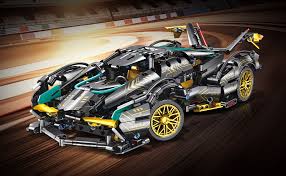 سيارة LEGO
